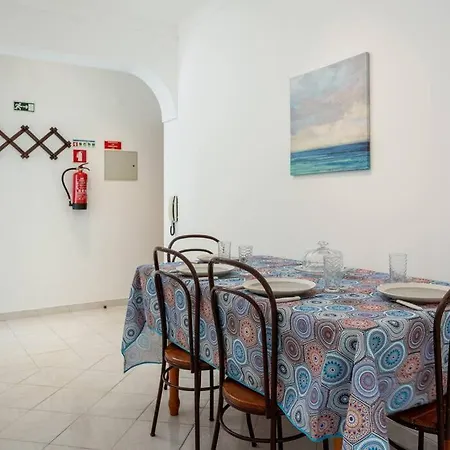 Blife Allya Private * Distrikt Faro
